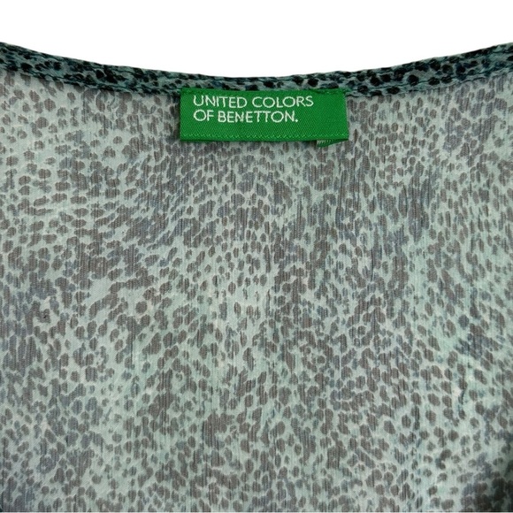 Vintage Y2K Silk Sheer Ruffle Top Size Medium Green Animal Print Made In Italy - Picture 3 of 7